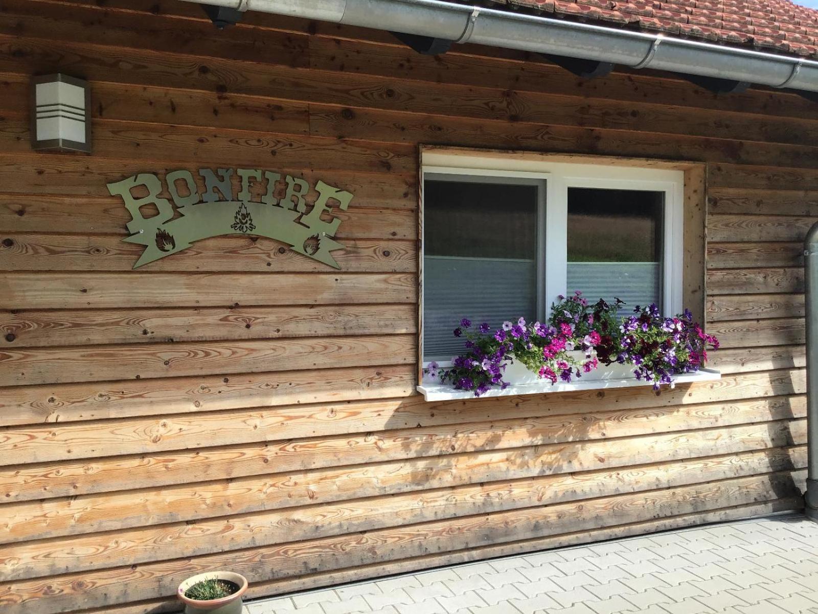 Вілла Wild Life Ranch Schofweg Екстер'єр фото